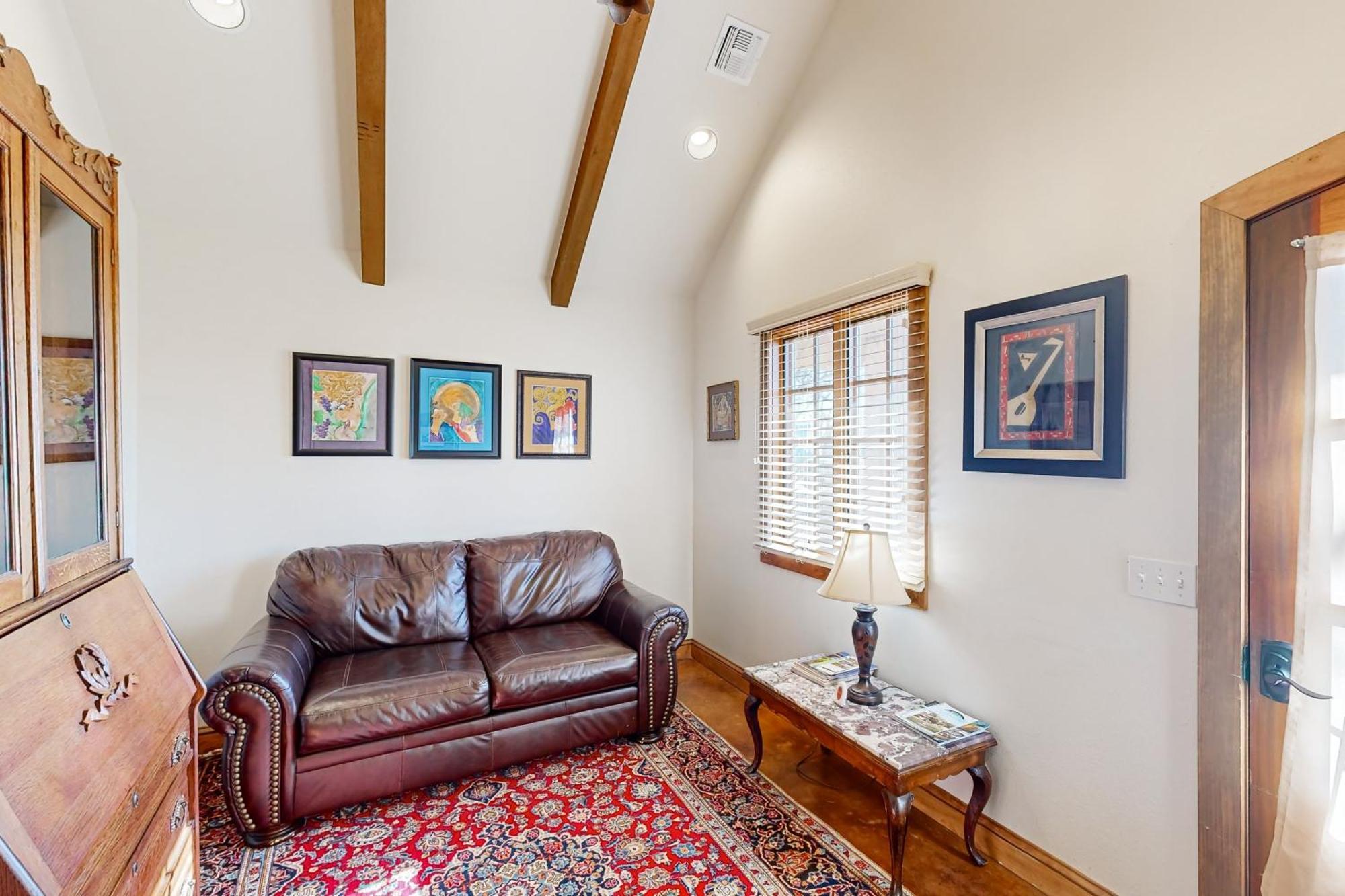 Messina Hof Hill Country Villa Blumenthal Rum bild